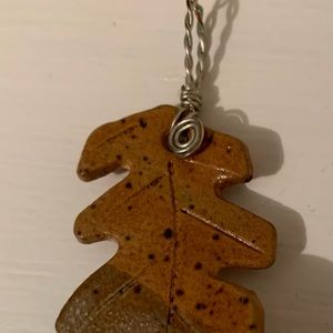 Ceramic leaf pendant